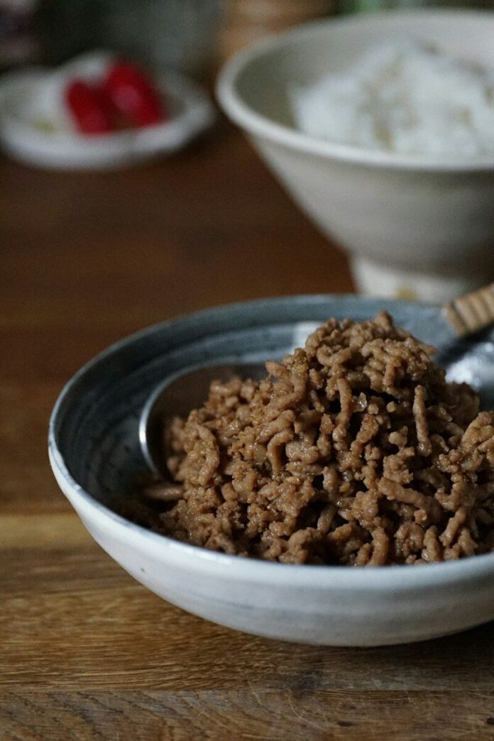 Photo by Tomoyo S brown food on white ceramic bowl